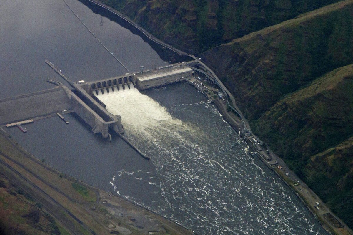 Leaked document says U.S. is willing to build energy projects in case Snake River dams are breached